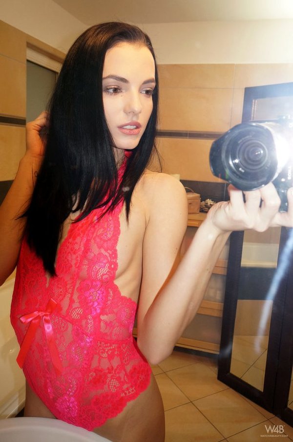Анютка, 25